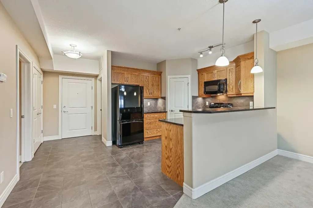 2330 Fish Creek Boulevard SW Calgary AB T2Y 0L1