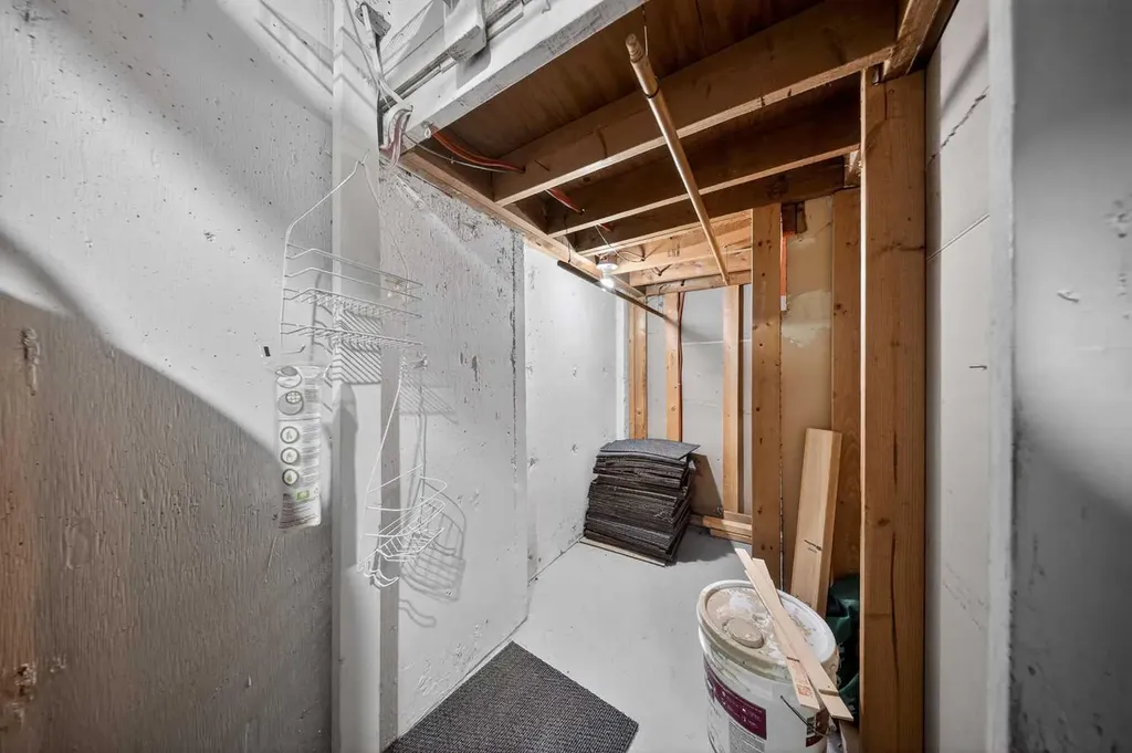 520 43 Street SE Calgary AB T2A 3E1