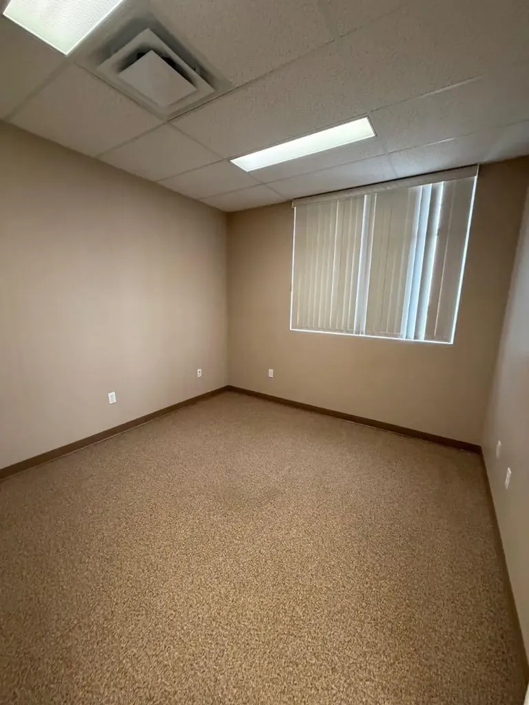 5803 63 Avenue Lloydminster AB T9V 3T7