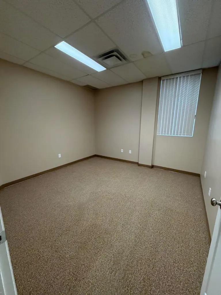 5803 63 Avenue Lloydminster AB T9V 3T7