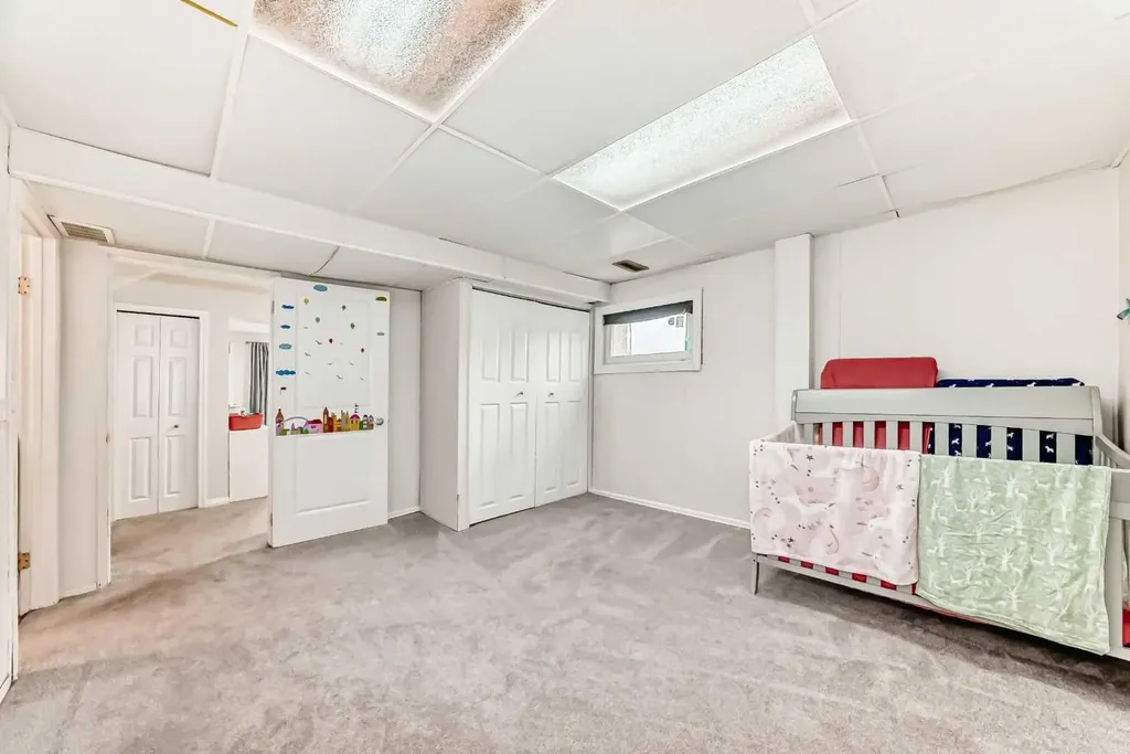 123 Millbank Road SW Calgary AB T2Y 2Y9