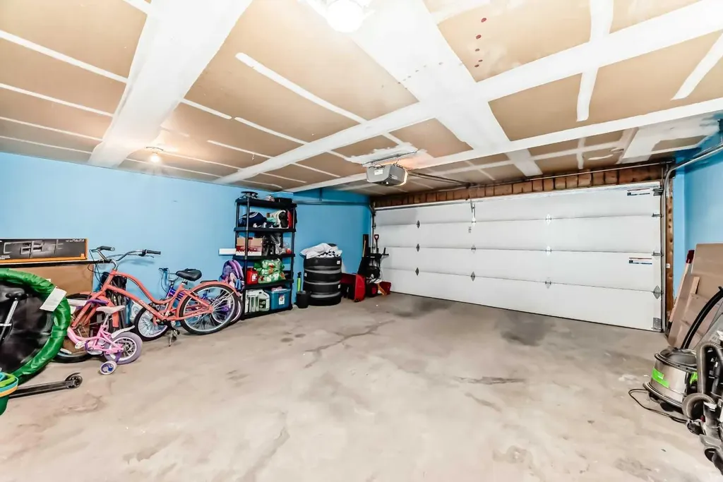 123 Millbank Road SW Calgary AB T2Y 2Y9