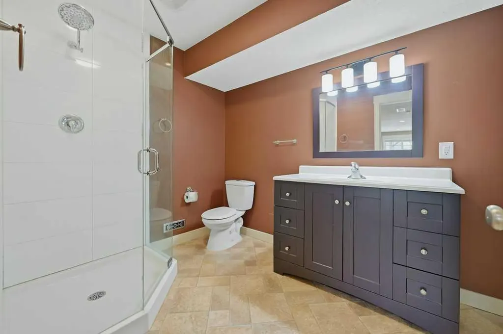 320 Rainbow Falls Drive Chestermere AB T1X 0E4