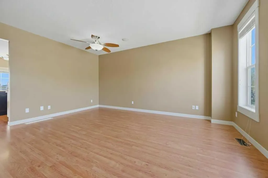 320 Rainbow Falls Drive Chestermere AB T1X 0E4