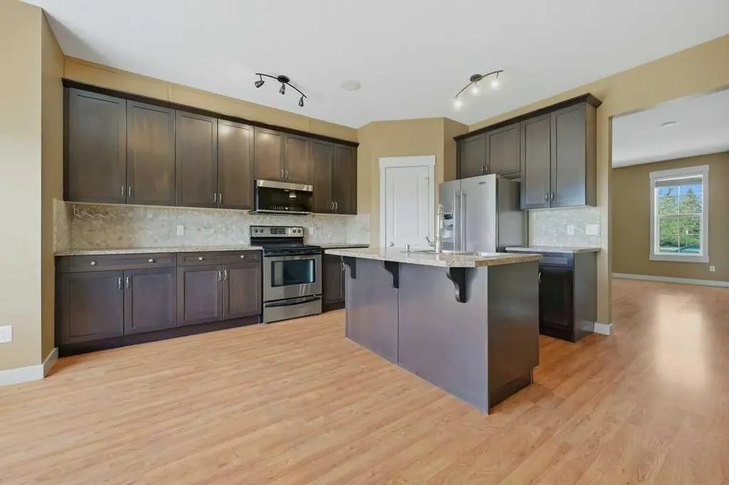 320 Rainbow Falls Drive Chestermere AB T1X 0E4