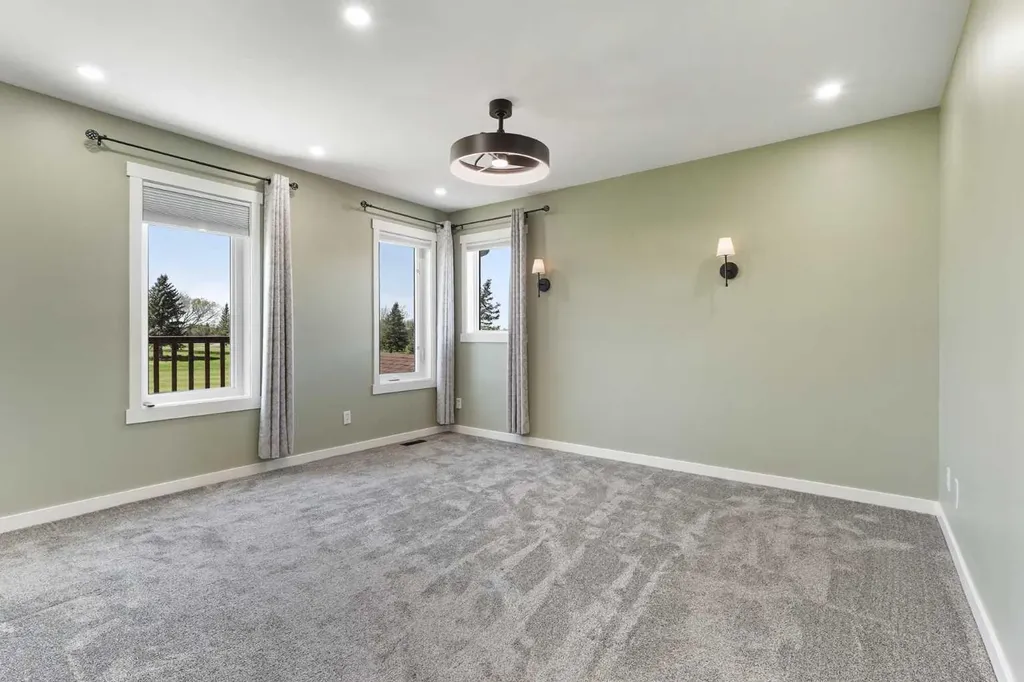 126 Fairway Drive Coaldale AB T1M 1H1