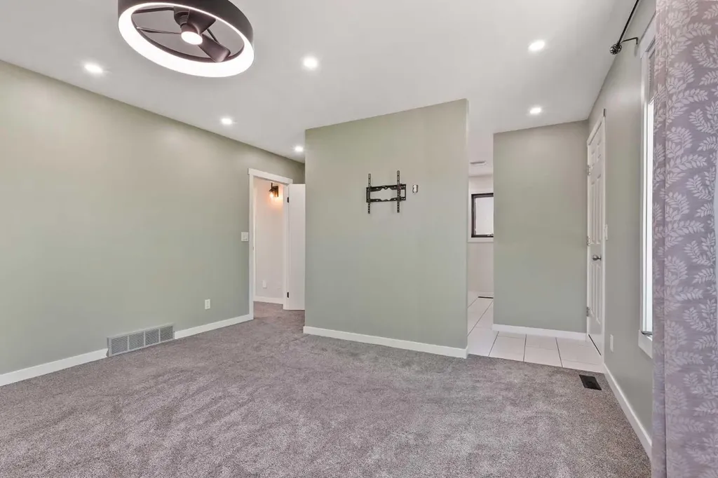126 Fairway Drive Coaldale AB T1M 1H1