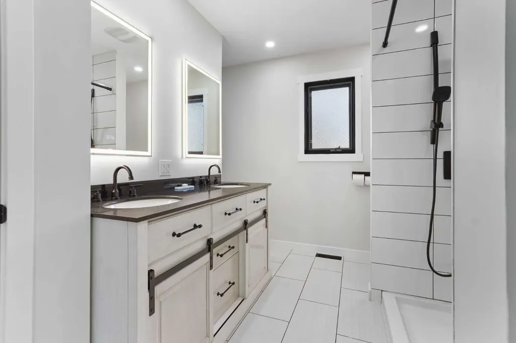 126 Fairway Drive Coaldale AB T1M 1H1