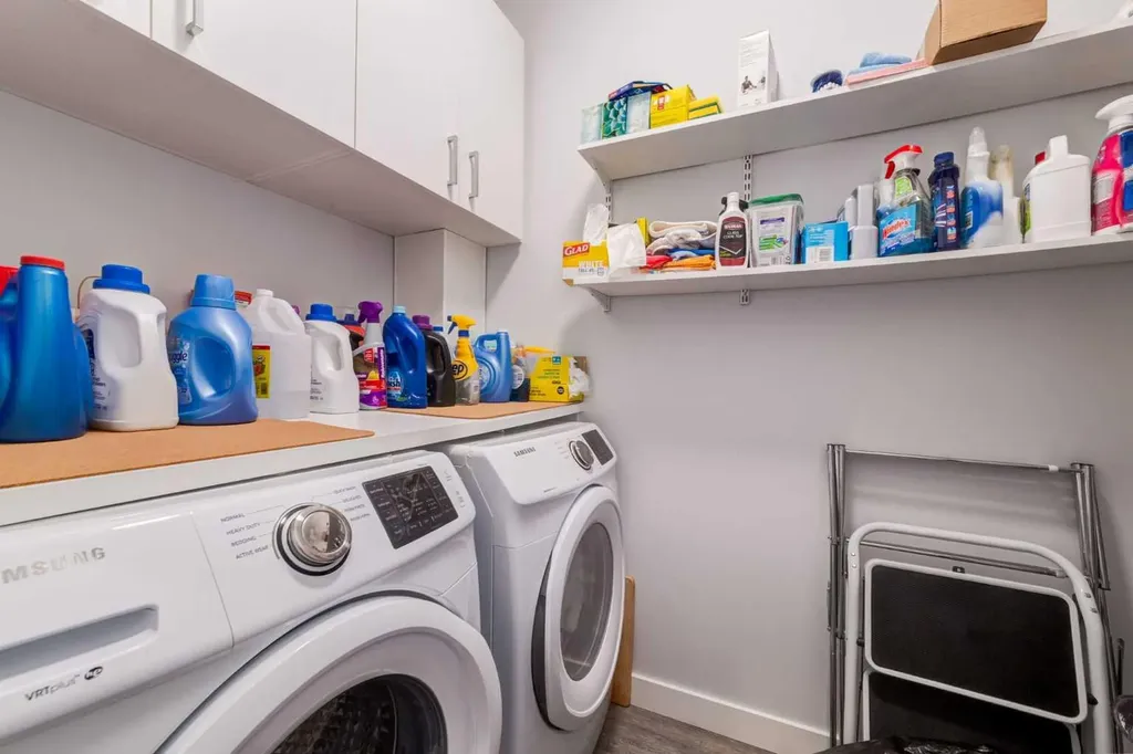 5201 Dalhousie Drive NW Calgary AB T3A 5Y7