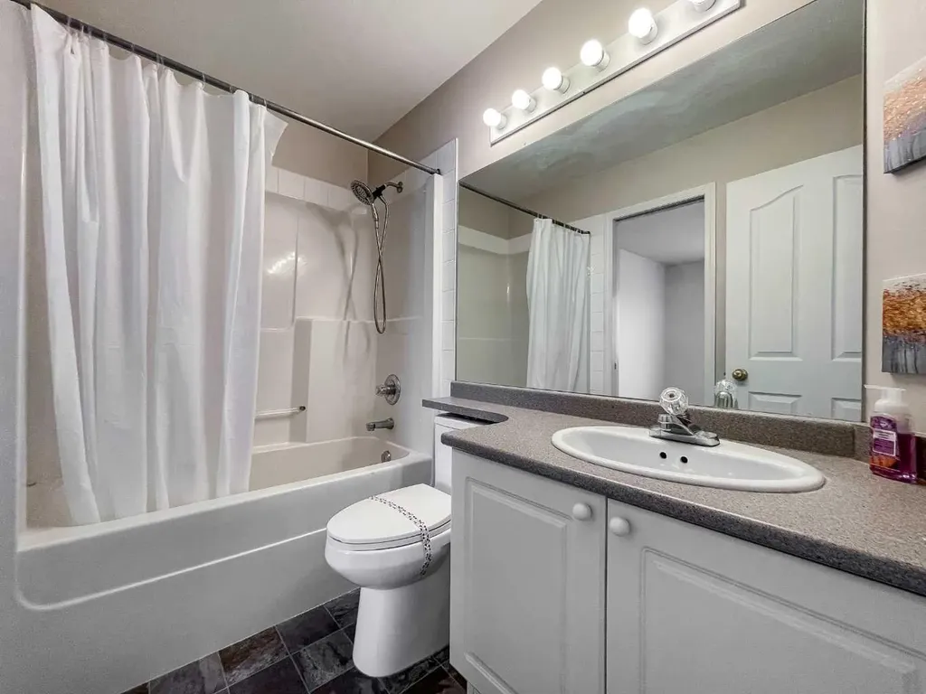 133 Diefenbaker Drive N Fort Mcmurray AB T9K 2J8
