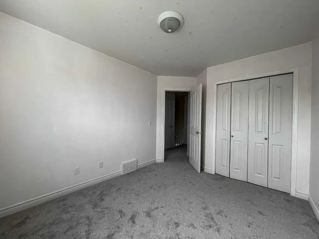 133 Diefenbaker Drive N Fort Mcmurray AB T9K 2J8