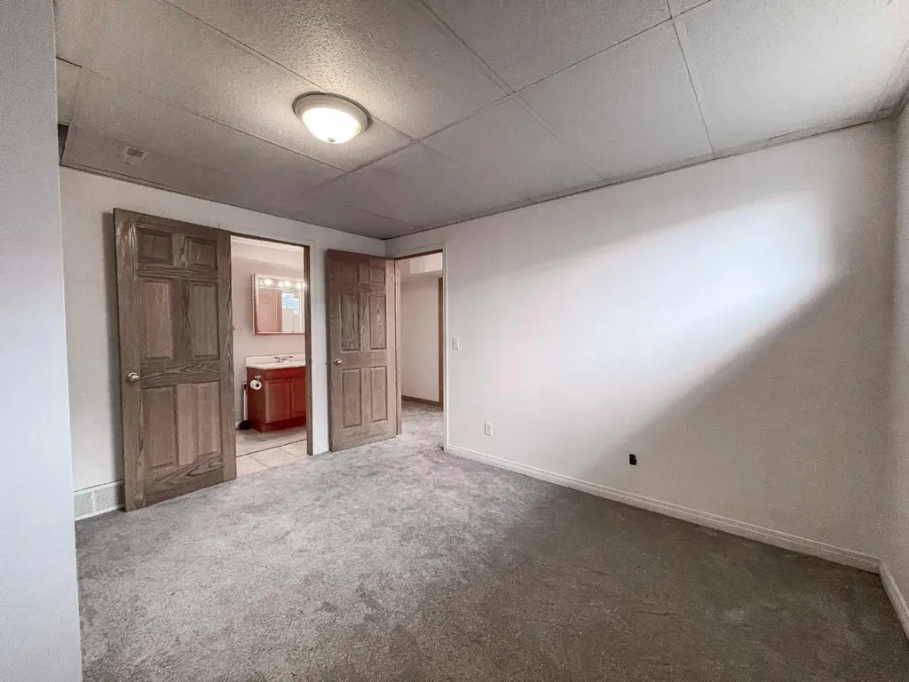 133 Diefenbaker Drive N Fort Mcmurray AB T9K 2J8