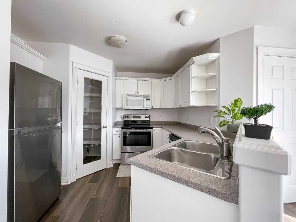 133 Diefenbaker Drive N Fort Mcmurray AB T9K 2J8