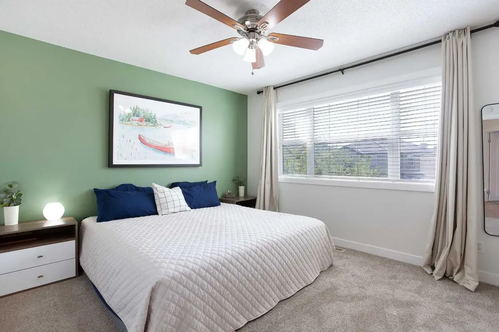 130 Luxstone Way SW Airdrie AB T4B 0H6