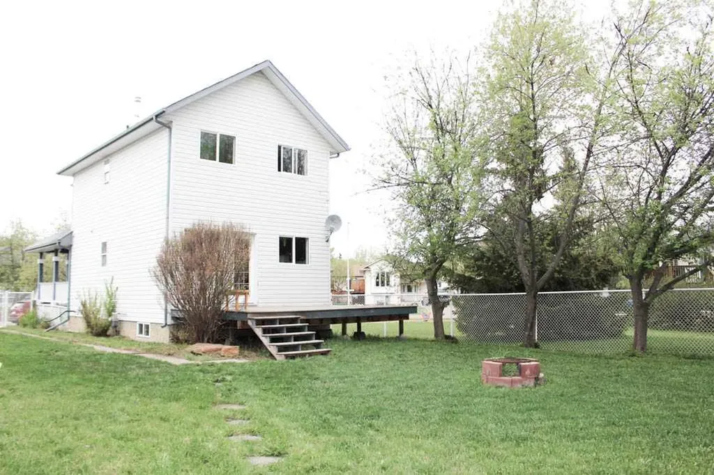6517 90a Street Grande Prairie AB T8W 2K3