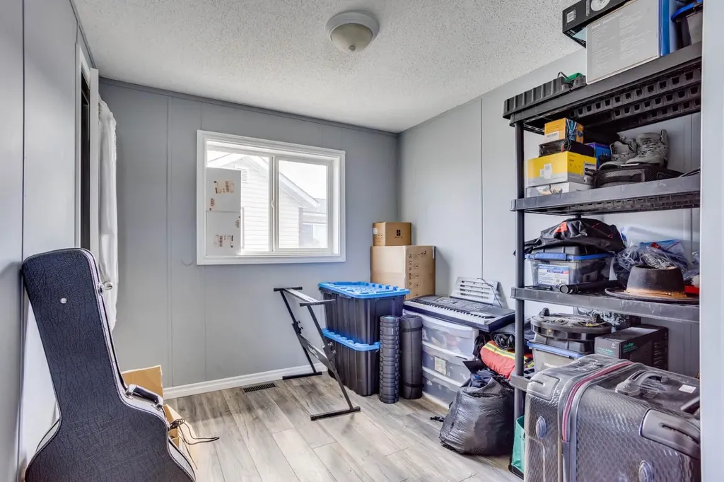 123 Hunter Place Fort Mcmurray AB T9K 2K6