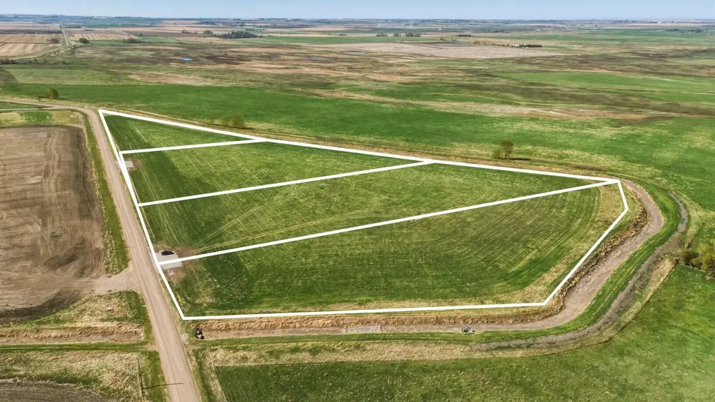 Lot 1 Range Road 243 & Highway 564 Rural Wheatland County AB T1P 0L1