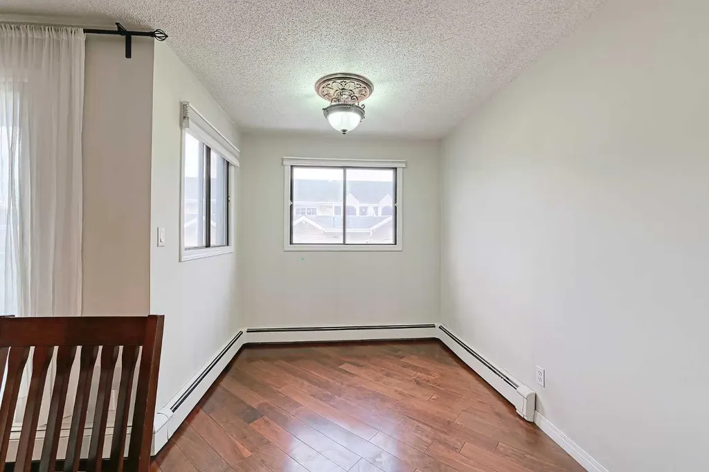 1234 14 Avenue SW Calgary AB T3C 0V9