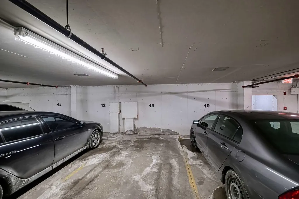 1234 14 Avenue SW Calgary AB T3C 0V9