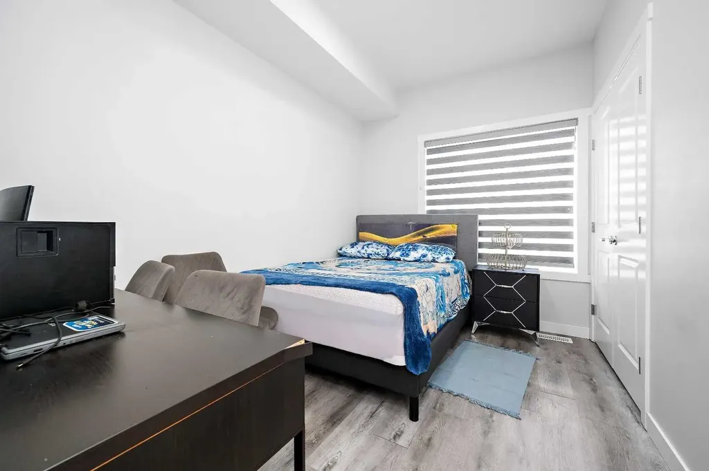 95 Skyview Close NE Calgary AB T3N 1X2