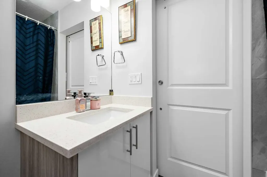 95 Skyview Close NE Calgary AB T3N 1X2
