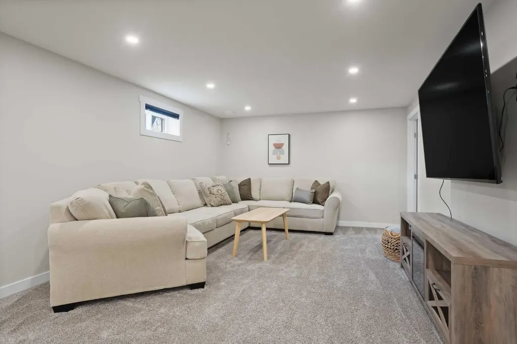 5028 54 Avenue Stavely AB T0L1Z0