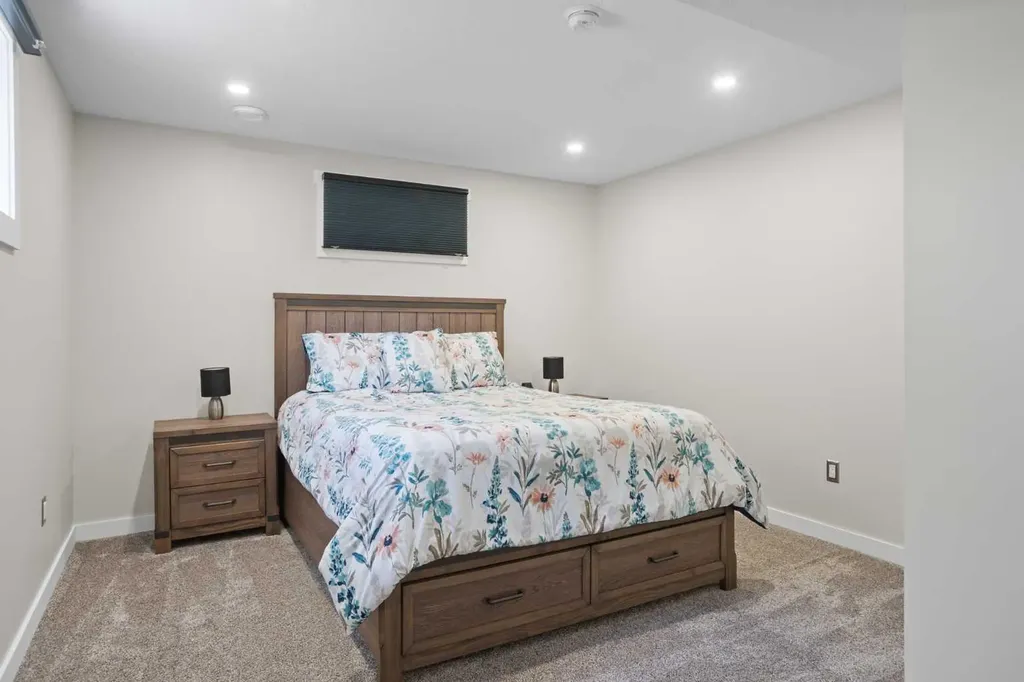 5028 54 Avenue Stavely AB T0L1Z0