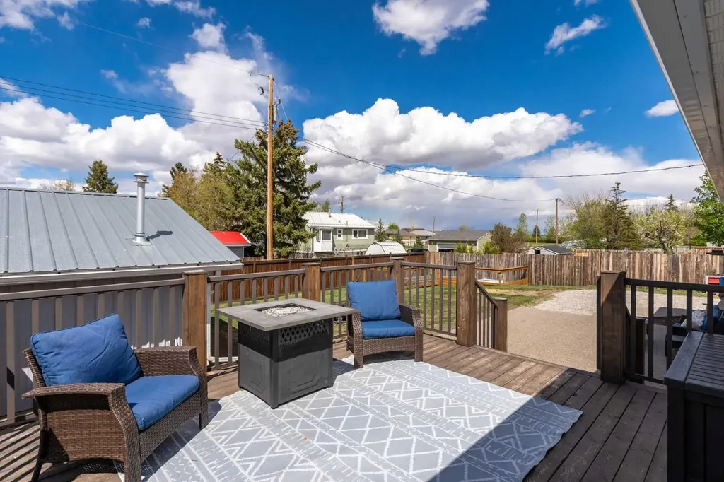 5028 54 Avenue Stavely AB T0L1Z0