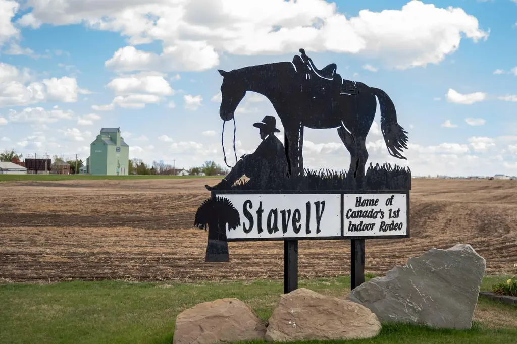 5028 54 Avenue Stavely AB T0L1Z0