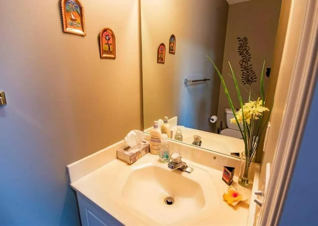 47 Taralea Gardens NE Calgary AB T3J 4W4