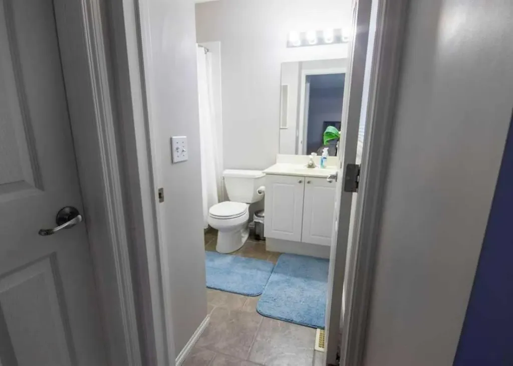 47 Taralea Gardens NE Calgary AB T3J 4W4