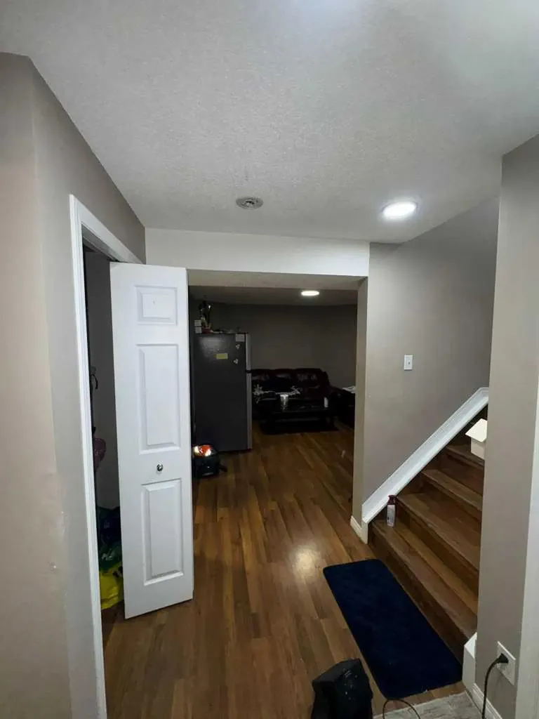 47 Taralea Gardens NE Calgary AB T3J 4W4