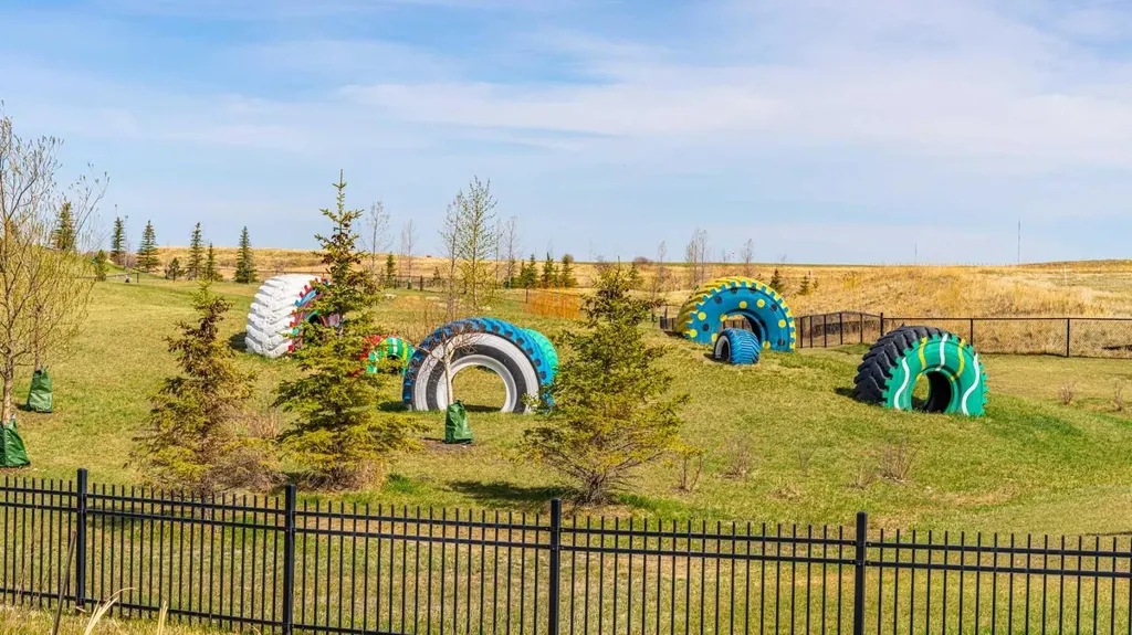 252 Grayling Common Rural Rocky View County AB T3Z0G6