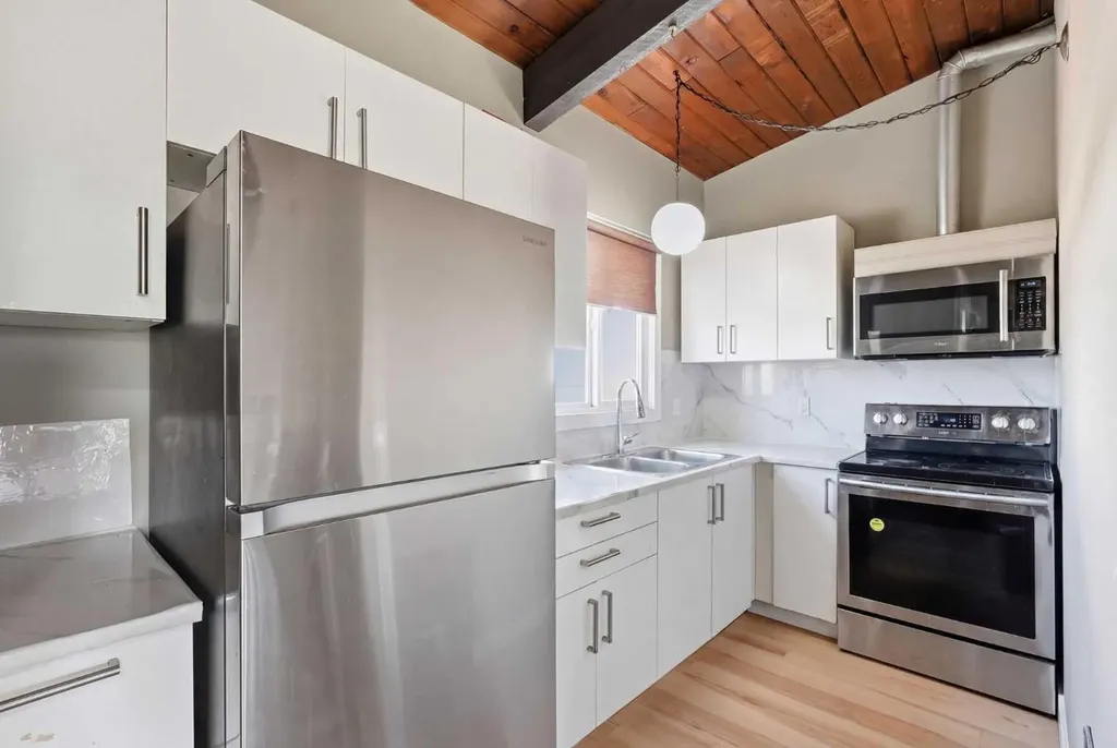 416 Pinemont Gate NE Calgary AB T1Y 2R6