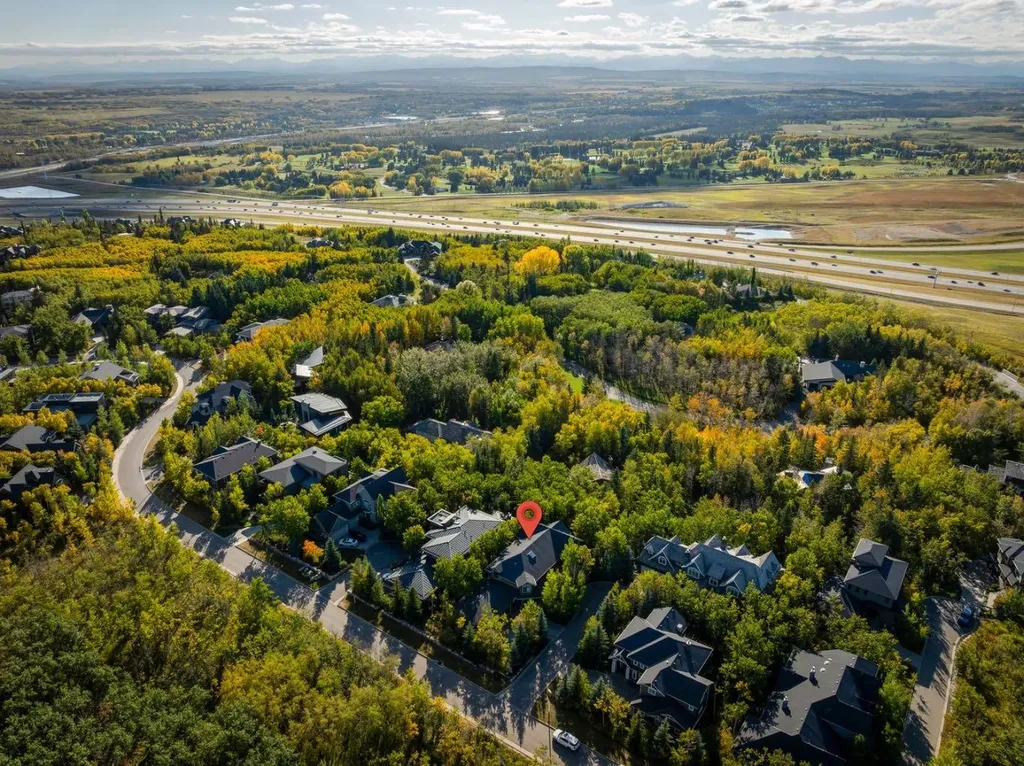 124 Posthill Drive SW Calgary AB T3H 0J1