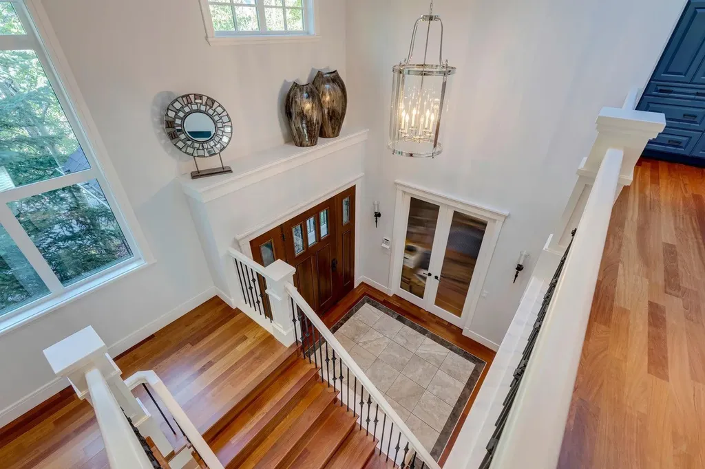 124 Posthill Drive SW Calgary AB T3H 0J1