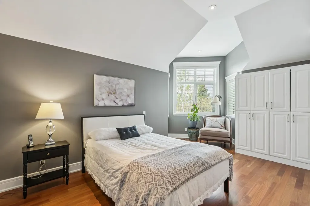 124 Posthill Drive SW Calgary AB T3H 0J1