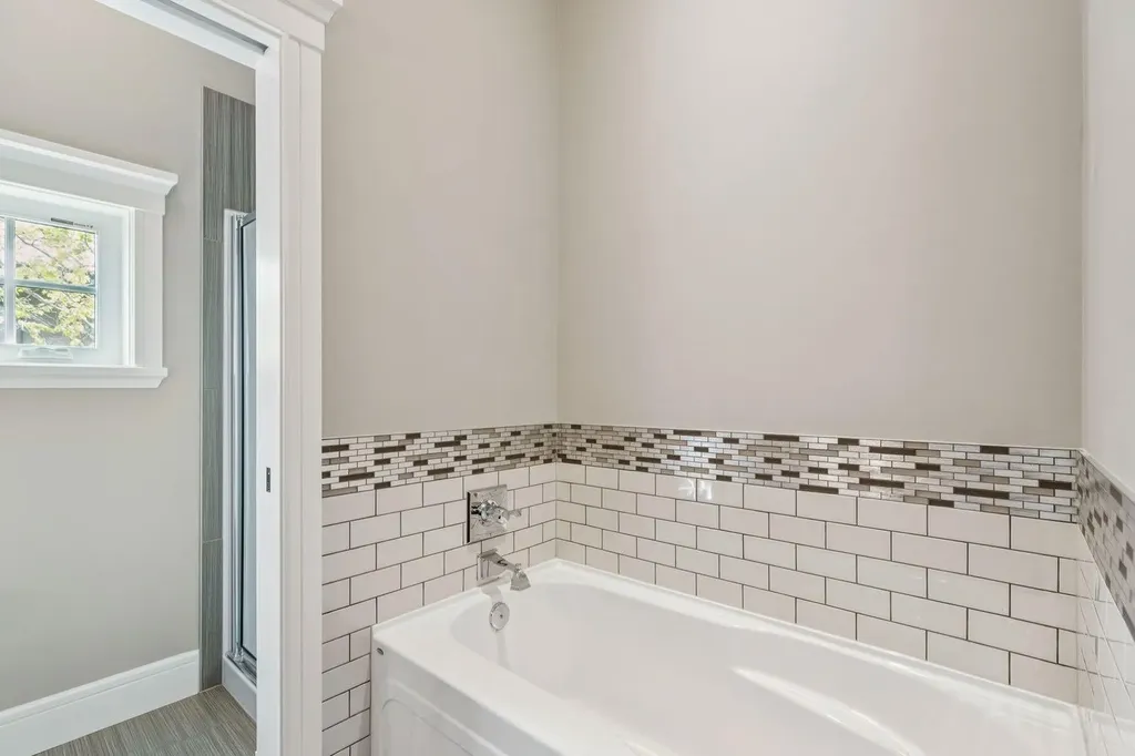 124 Posthill Drive SW Calgary AB T3H 0J1