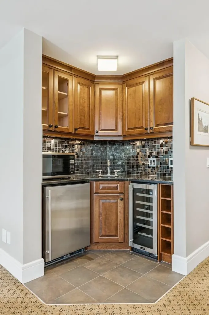 124 Posthill Drive SW Calgary AB T3H 0J1