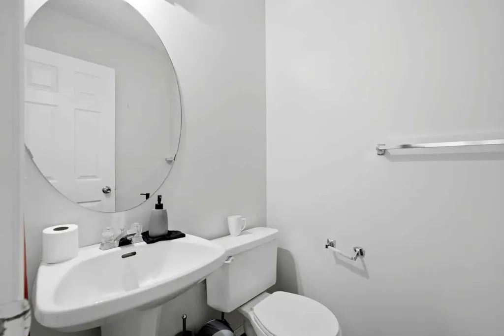 6 Taralea Place NE Calgary AB T3J 4W6