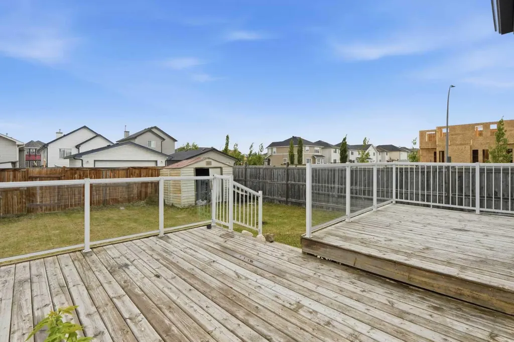 6 Taralea Place NE Calgary AB T3J 4W6