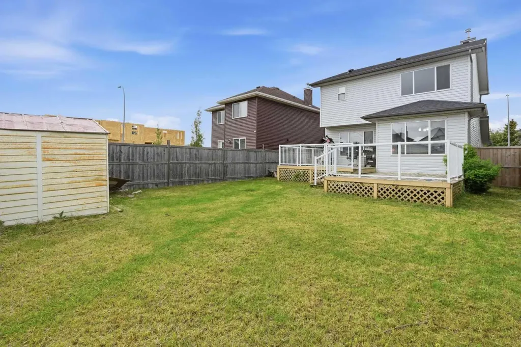 6 Taralea Place NE Calgary AB T3J 4W6