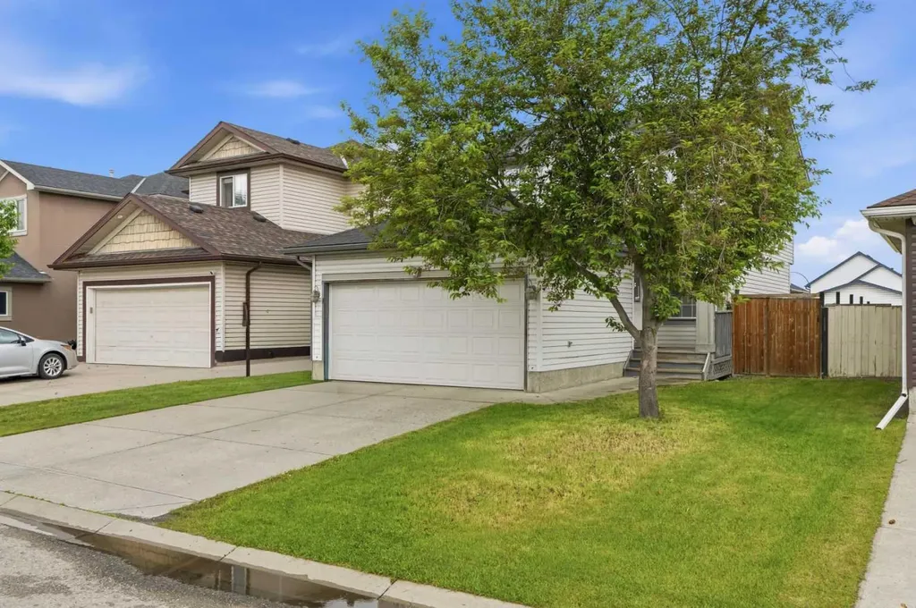 6 Taralea Place NE Calgary AB T3J 4W6