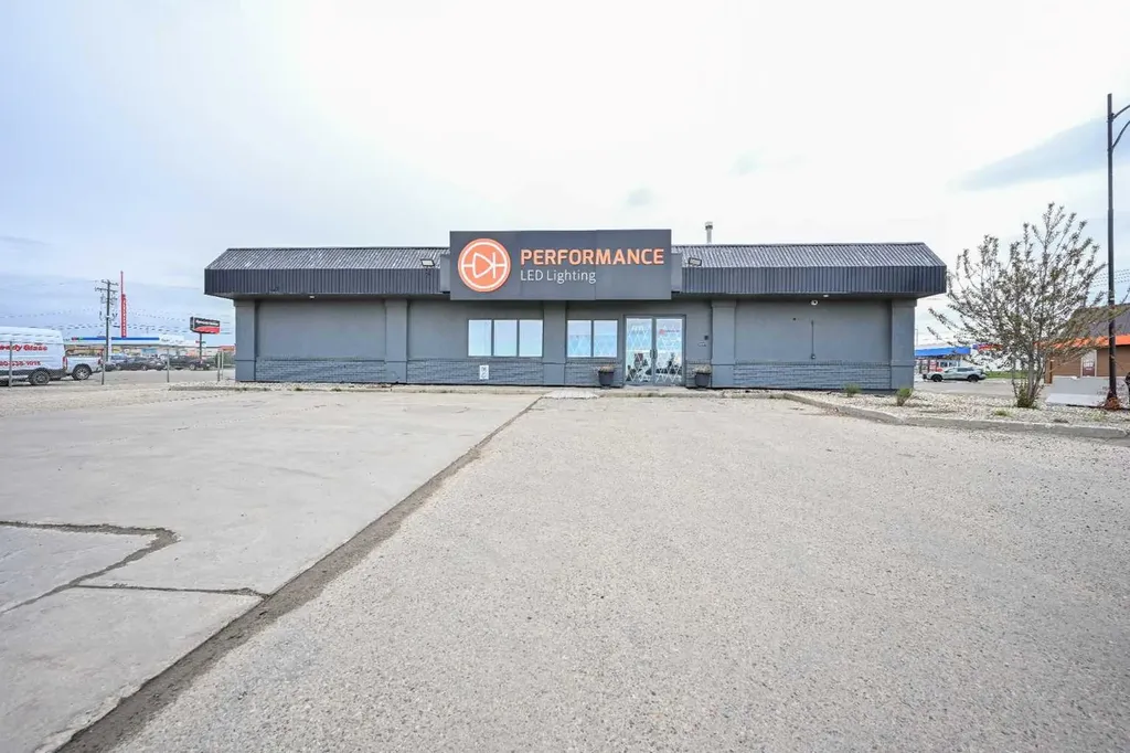 12221 100 Street Grande Prairie AB T8W 4H1