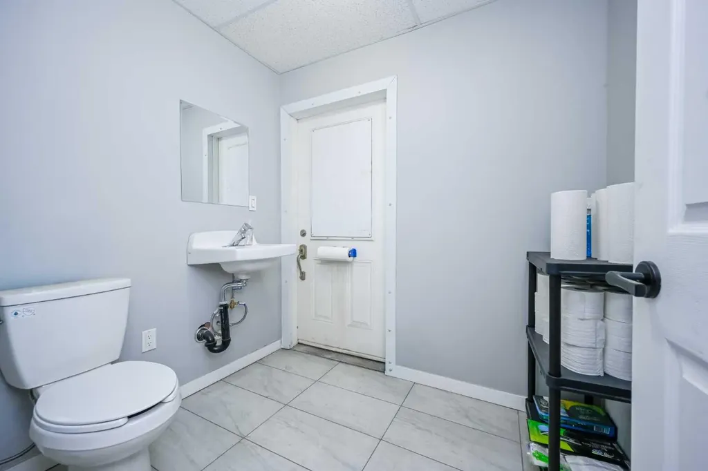 12221 100 Street Grande Prairie AB T8W 4H1