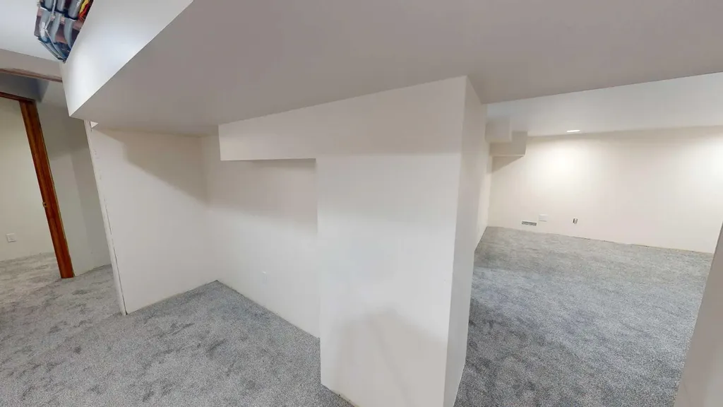60 Sunmeadows Court SE Calgary AB T2X 3H5