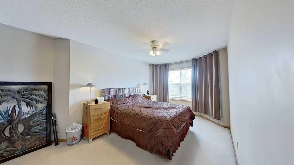 29 Harvest Glen Link NE Calgary AB T3K4N1