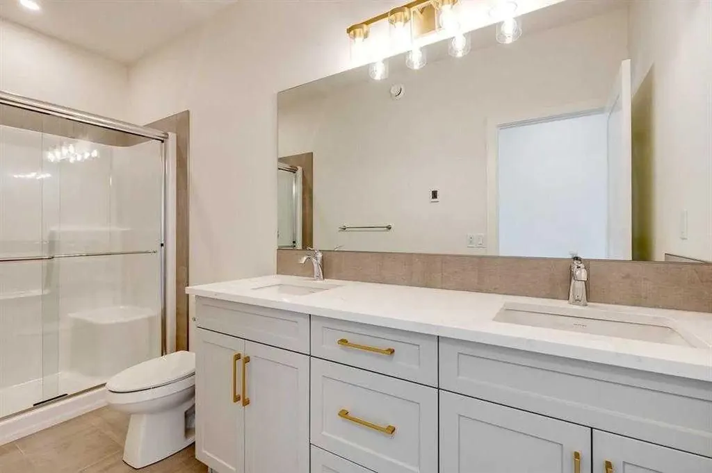 504 Kitstone Gate Carstairs AB T0M 0N0