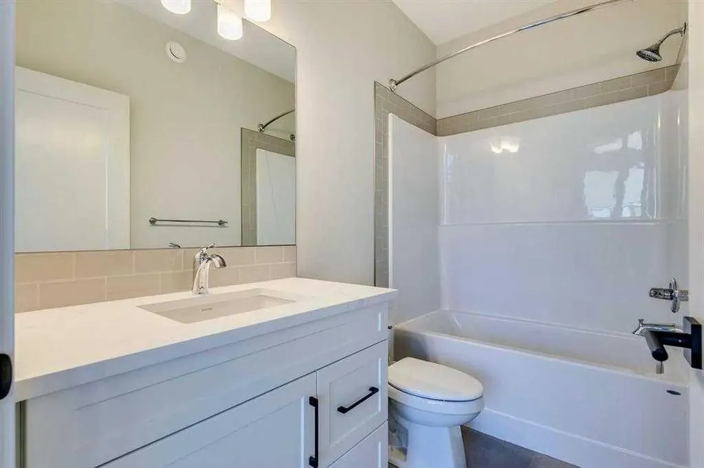 504 Kitstone Gate Carstairs AB T0M 0N0
