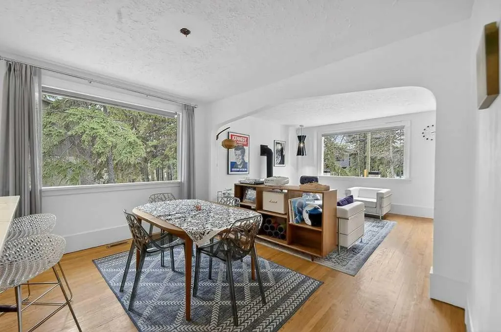 924 7a Street NW Calgary AB T2M 3H2